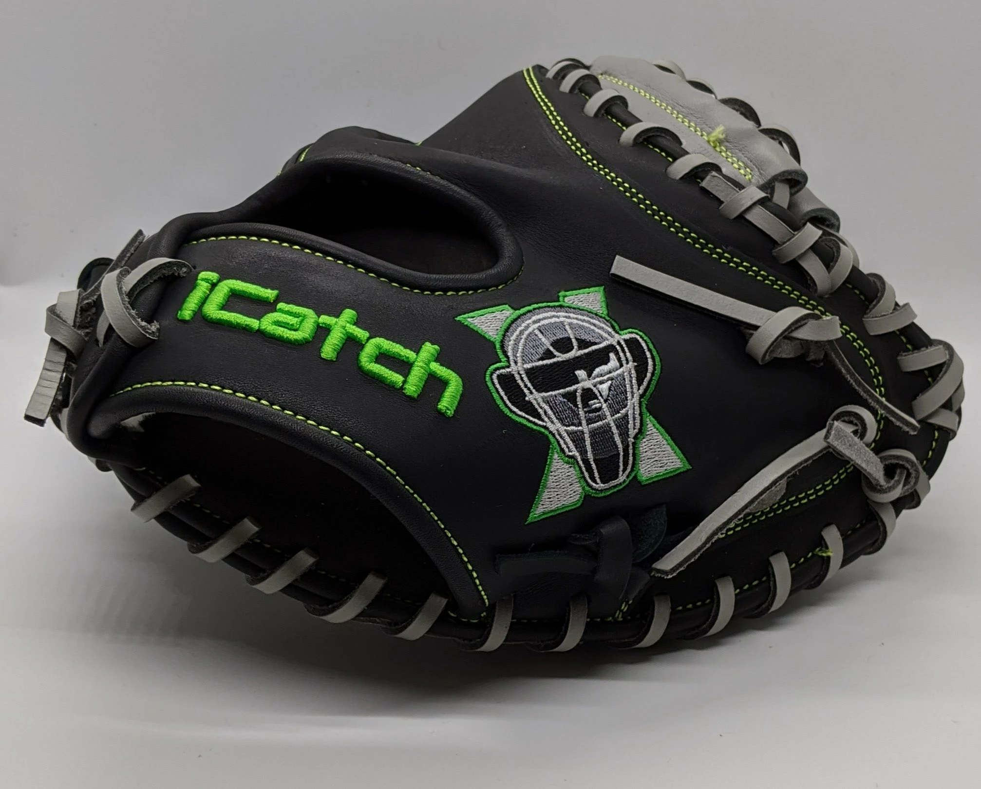 DRG Sports ICatch 26" Catchers Training Mitt 1 DRG Sports ICatch 26" Catchers Training Mitt
