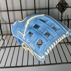 DRG Sports Blem And Demo Gloves -Baseball Shop PXL 20220503 132132257